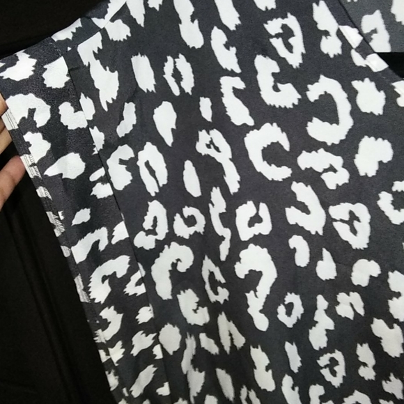 Leopard blouse - Picture 3 of 3